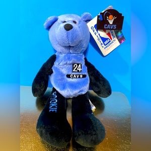 LIMITED TREASURES NBA #24 CLEVELAND CAVALIERS ANDRE MILLER POLAR BEAR PLUSH NWT